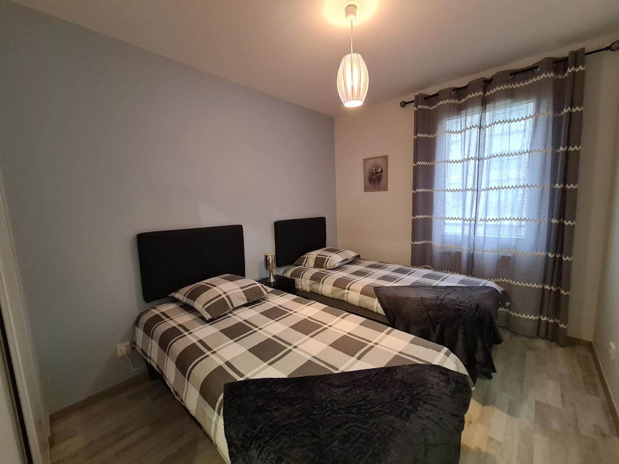 Appartement De Standing Au Centre De شاسيو المظهر الخارجي الصورة
